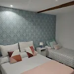 Rua Nova Apartment Atico 3º,A 200M Catedral,Ps 4 Y Netflix *