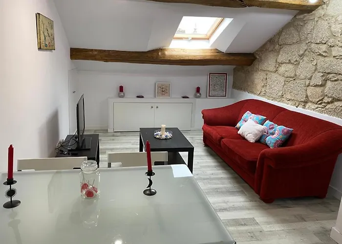 Atico 3ºa A 200m Catedral,playstation 4 Y Netflix *