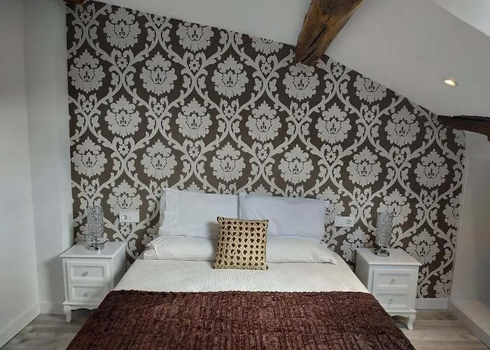 Atico 3ºa A 200m Catedral,playstation 4 Y Netflix Santiago de Compostela