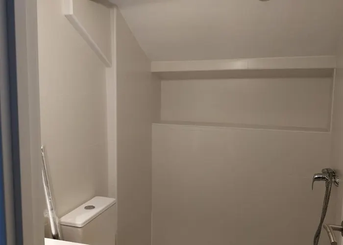 Apartamento Atico 3ºa A 200m Catedral,playstation 4 Y Netflix *